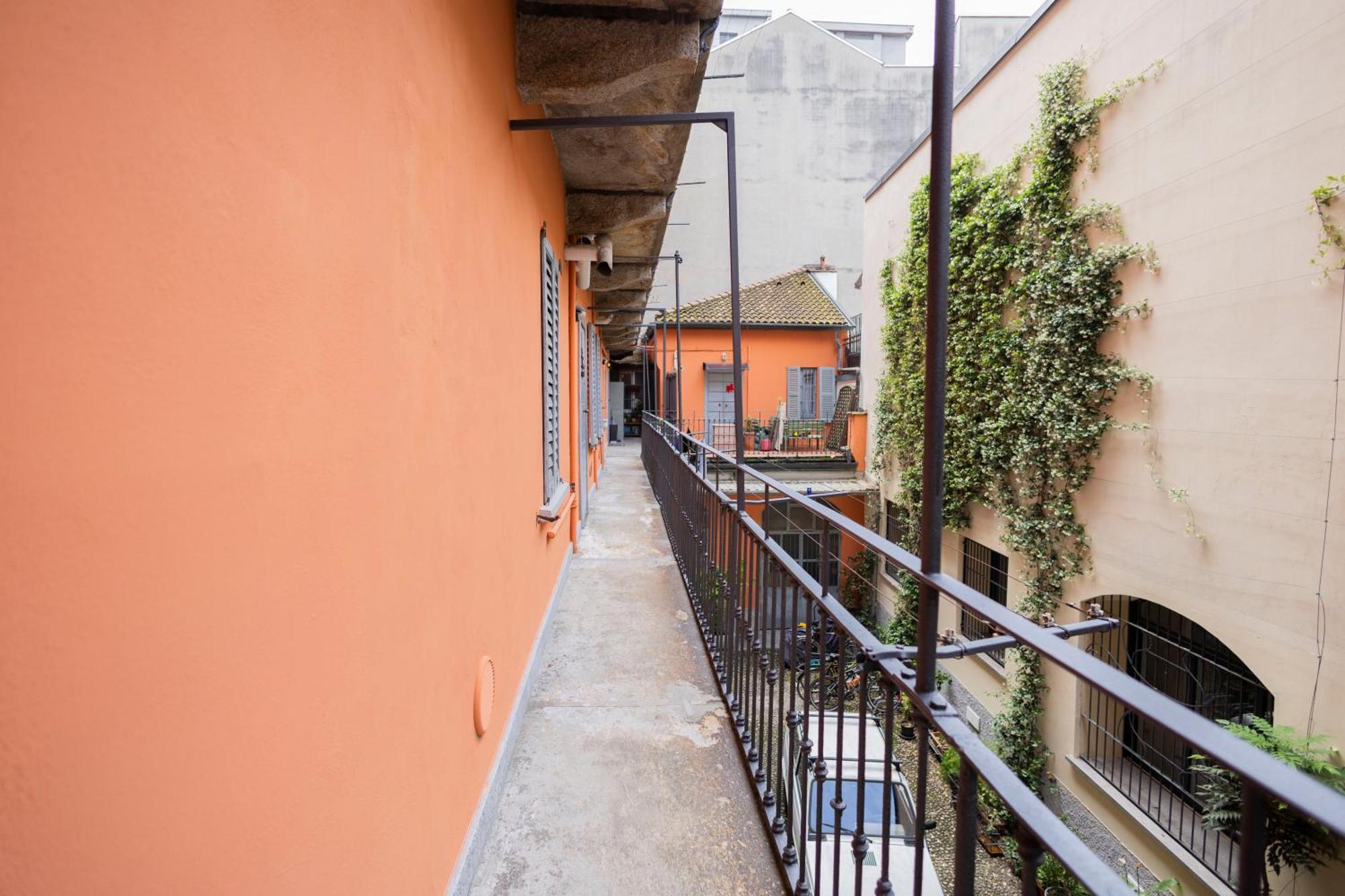 Porta Genova Cozy Apartment By 101Flats Milan Exterior photo